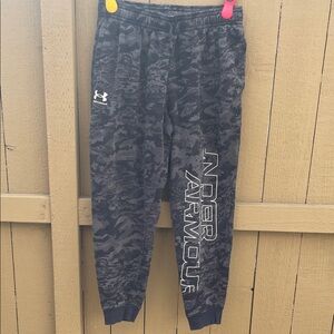 Under Armour Black Camo Men’s Joggers